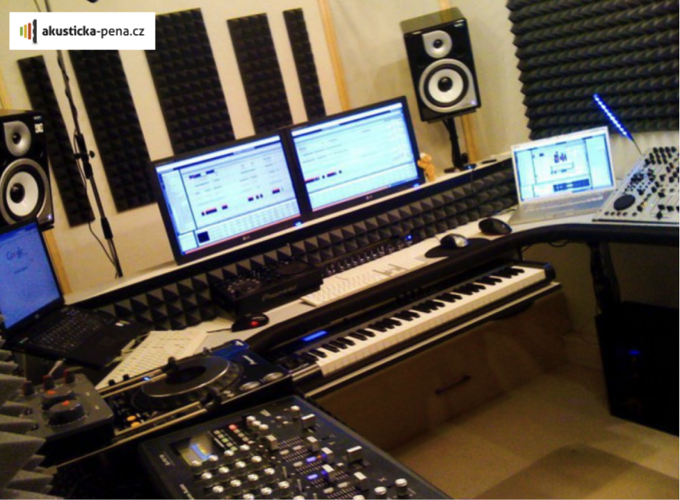 Description: ../Downloads/akustika-nahravaciho-studia.png